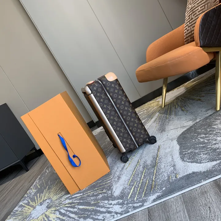 スーパーコピー ルイヴィトン スーツケース