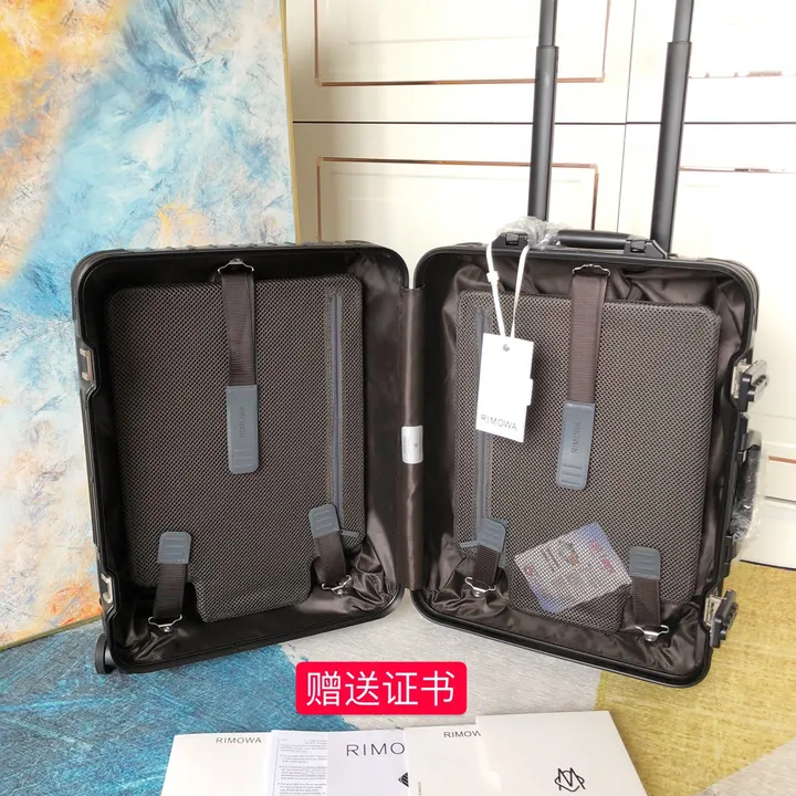 スーパーコピー リモワ スーツケース