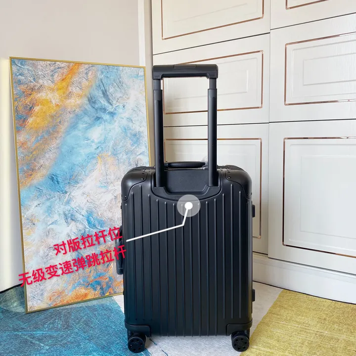 スーパーコピー リモワ スーツケース