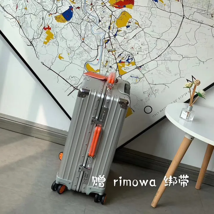 スーパーコピー リモワ スーツケース