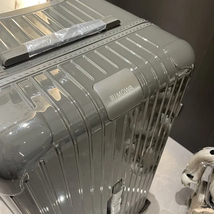 スーパーコピー リモワ スーツケース