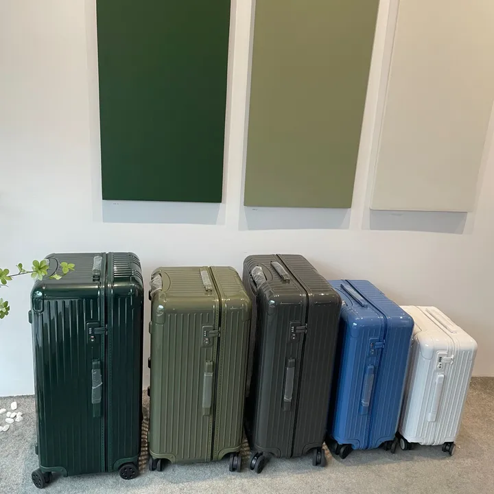 スーパーコピー リモワ スーツケース