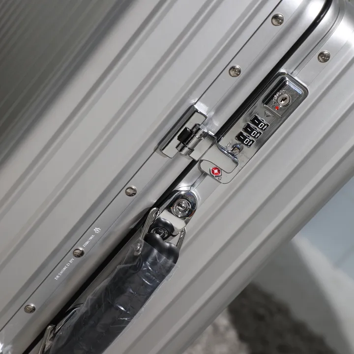 スーパーコピー リモワ スーツケース