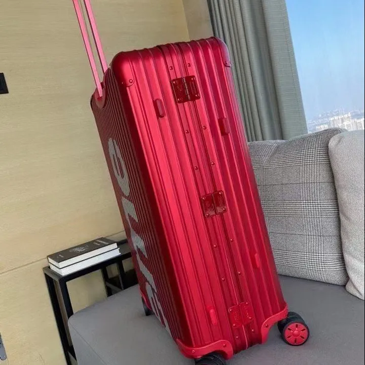 スーパーコピー リモワ スーツケース