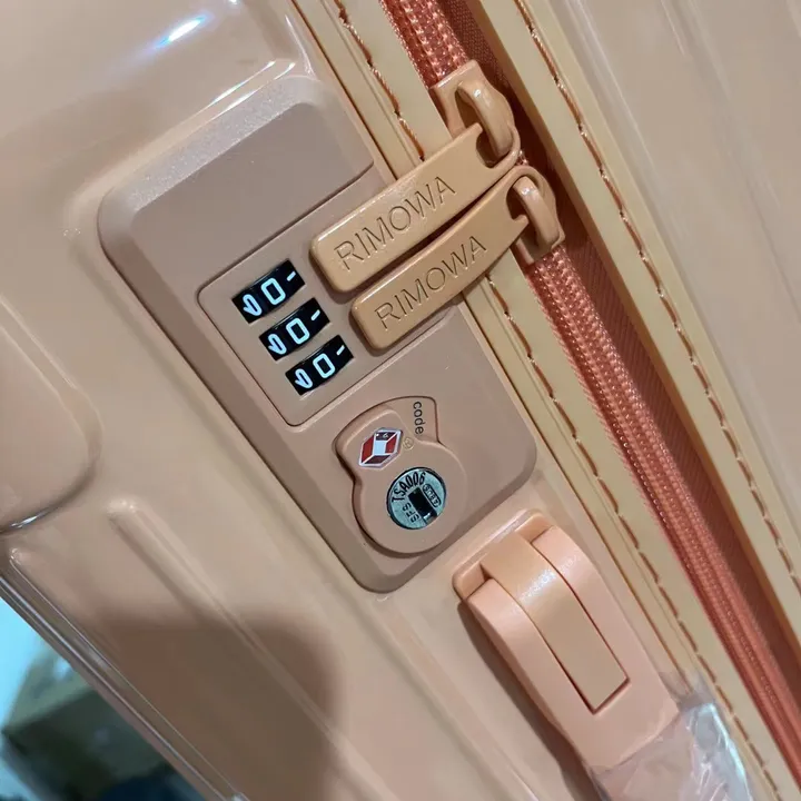 スーパーコピー リモワ スーツケース