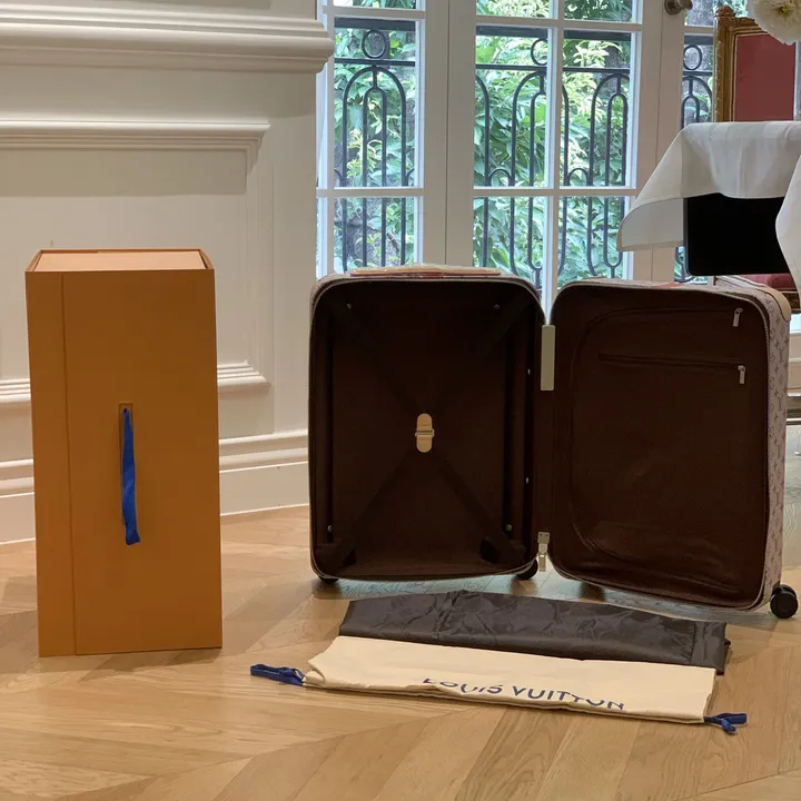 スーパーコピー ルイヴィトン スーツケース