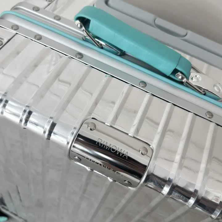 スーパーコピー ティファニー スーツケース