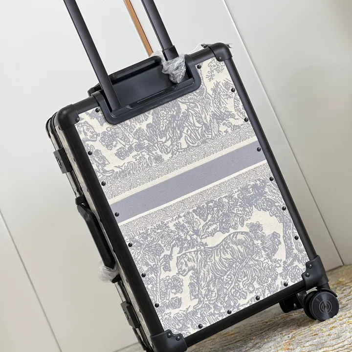 スーパーコピー グッチ スーツケース