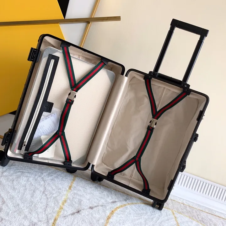 スーパーコピー グッチ スーツケース