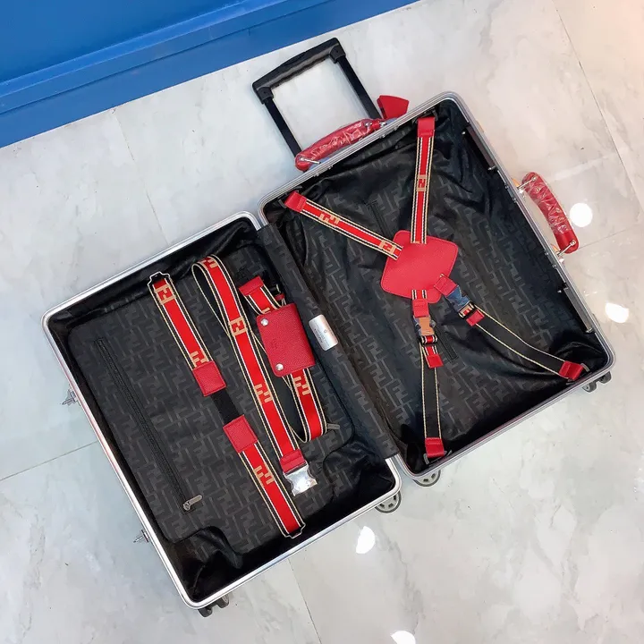 スーパーコピー ディオール スーツケース