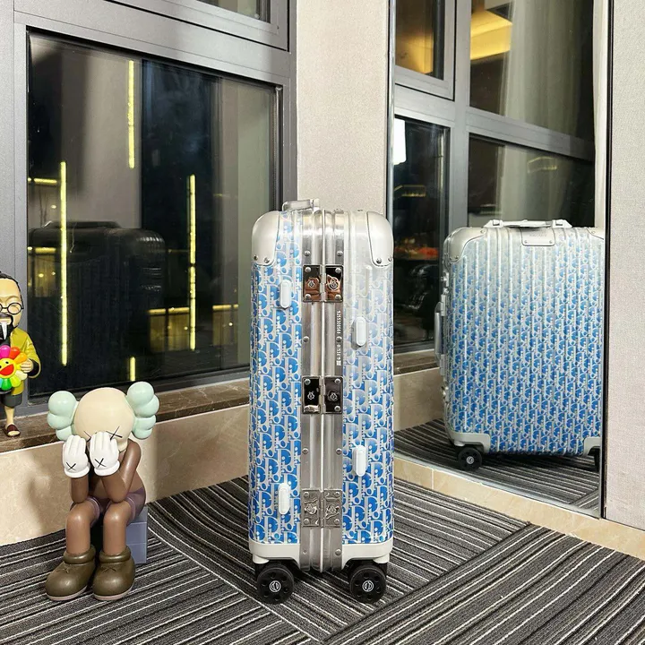 スーパーコピー グッチ スーツケース