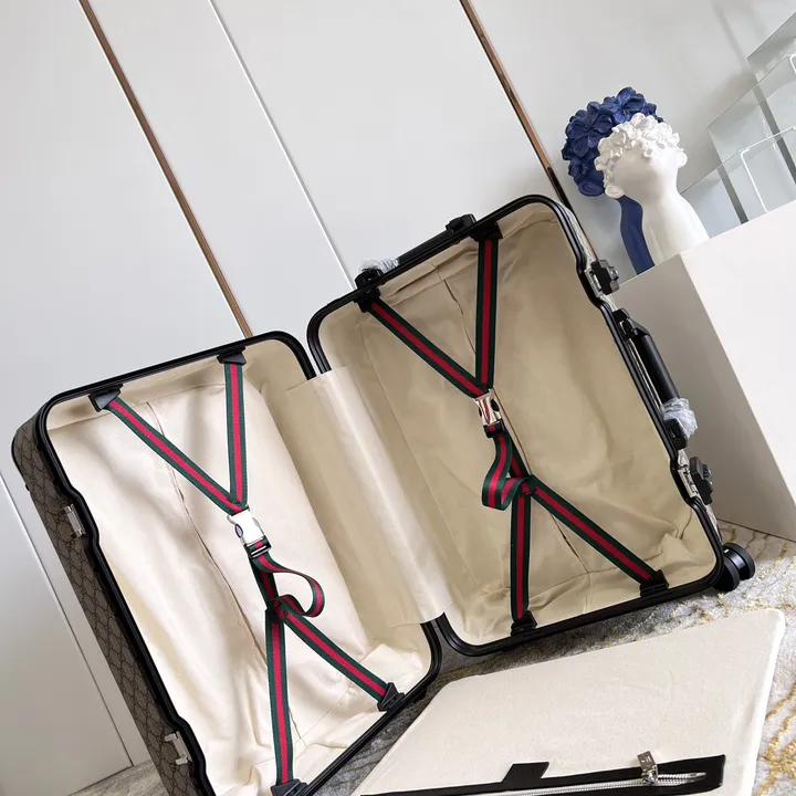 スーパーコピー グッチ スーツケース