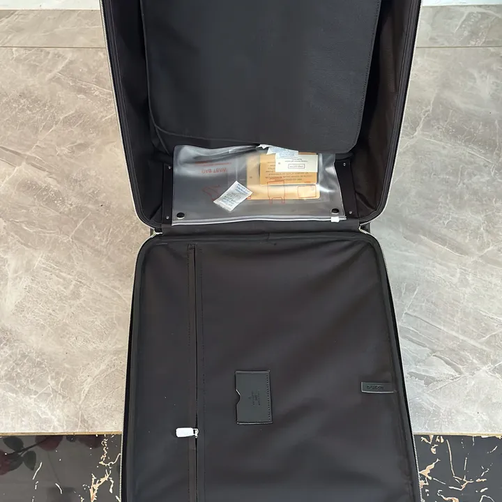 スーパーコピー ルイヴィトン スーツケース