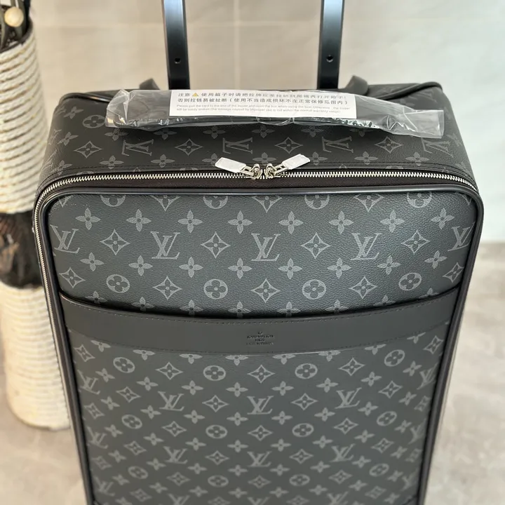 スーパーコピー ルイヴィトン スーツケース