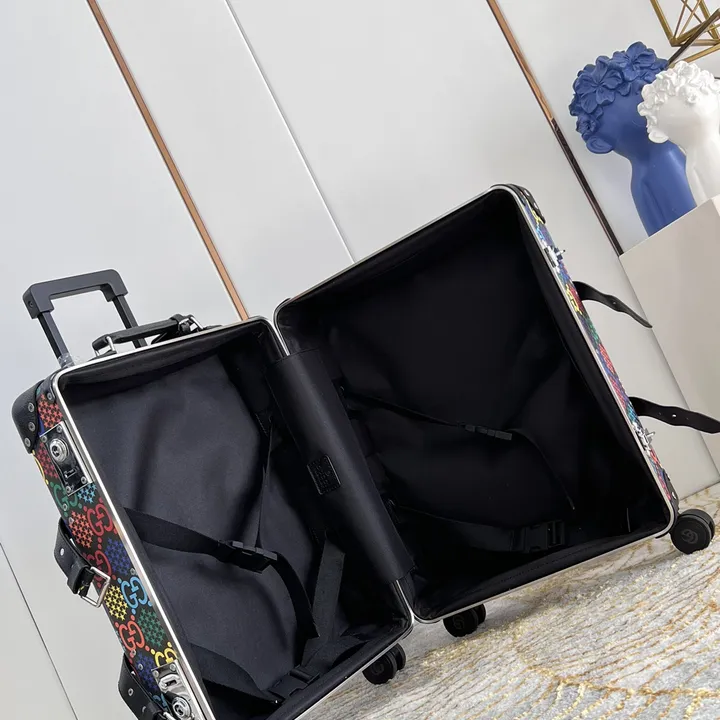 スーパーコピー グッチ スーツケース