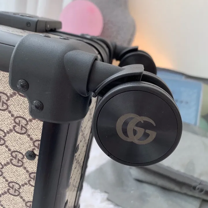 スーパーコピー グッチ スーツケース