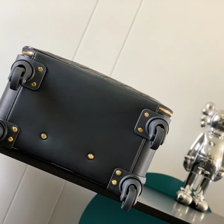 スーパーコピー シャネル スーツケース