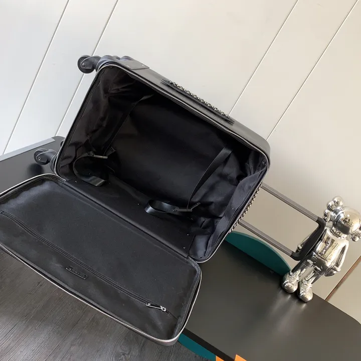 スーパーコピー シャネル スーツケース
