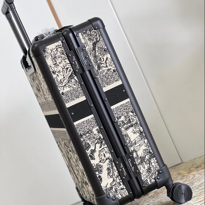 スーパーコピー グッチ スーツケース