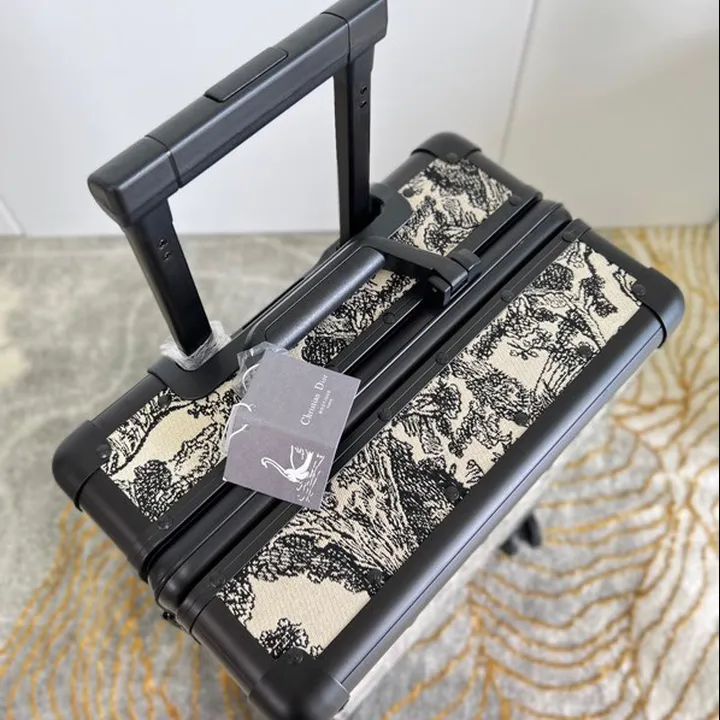 スーパーコピー グッチ スーツケース