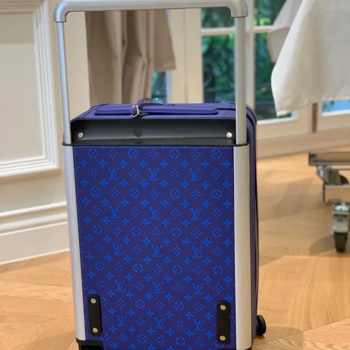 スーパーコピー ルイヴィトン スーツケース
