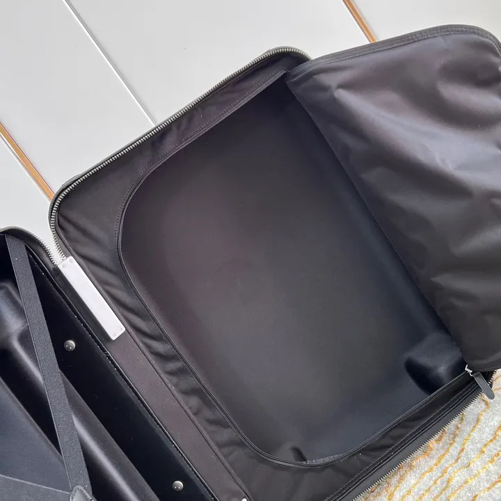 スーパーコピー ルイヴィトン スーツケース