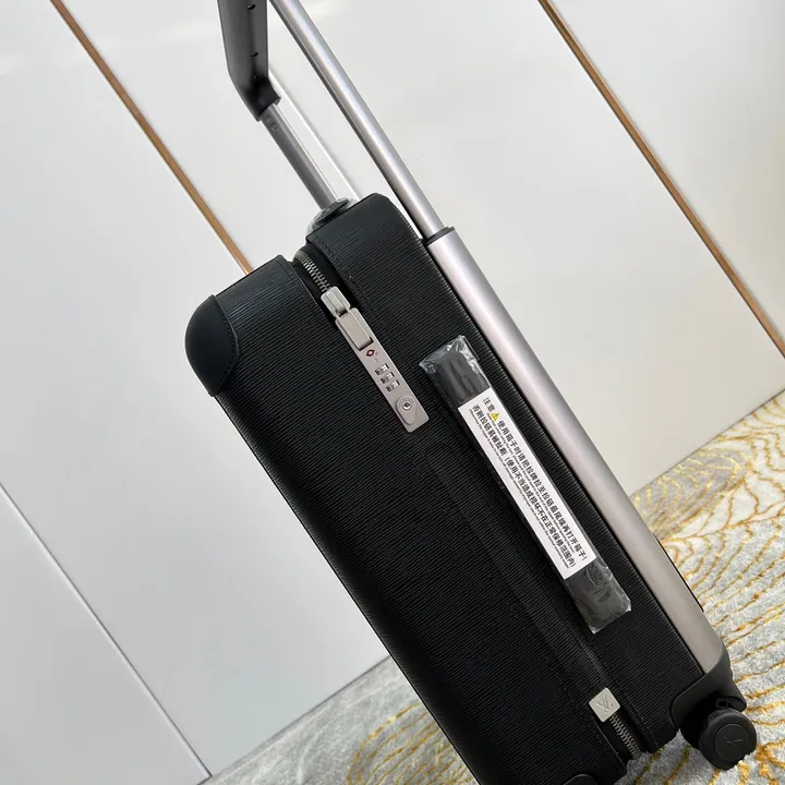 スーパーコピー ルイヴィトン スーツケース