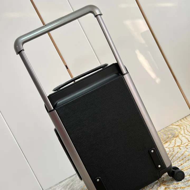 スーパーコピー ルイヴィトン スーツケース