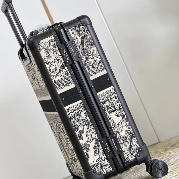 スーパーコピー グッチ スーツケース