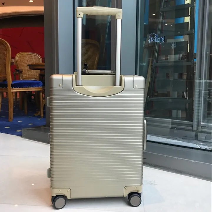 スーパーコピー グッチ スーツケース