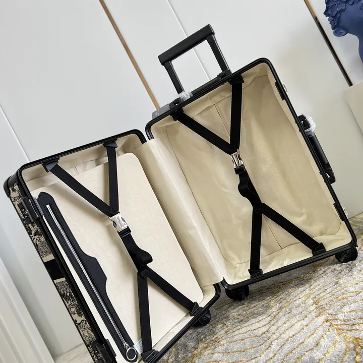 スーパーコピー ディオール スーツケース