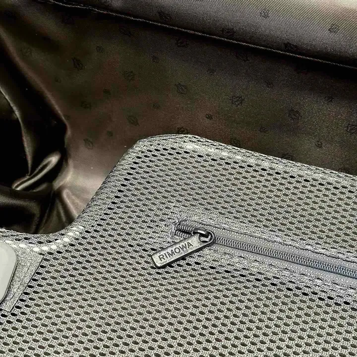 スーパーコピー リモワ スーツケース