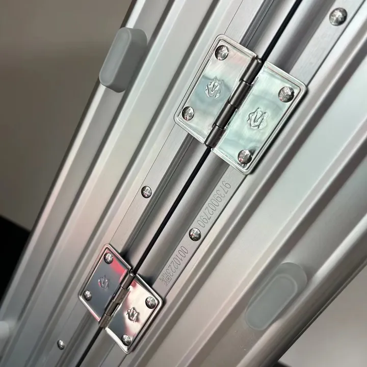 スーパーコピー リモワ スーツケース