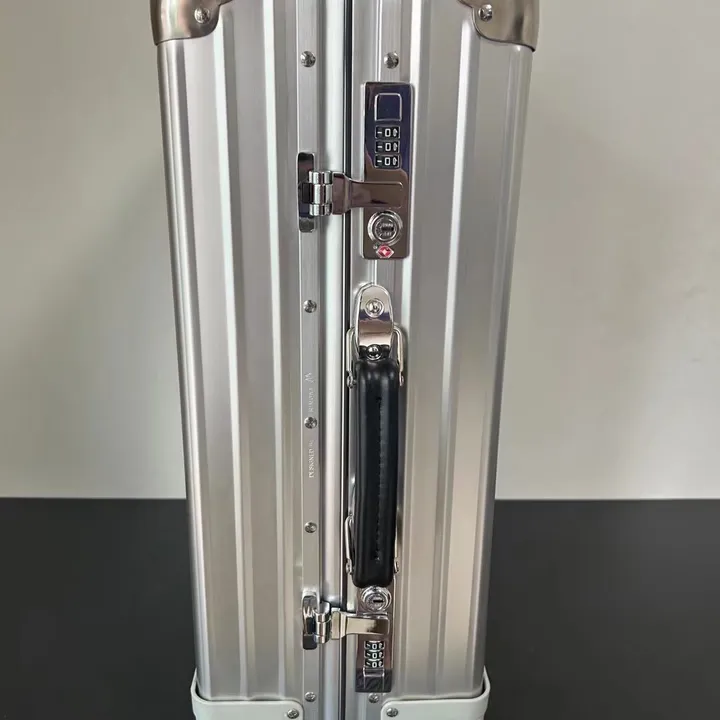 スーパーコピー リモワ スーツケース