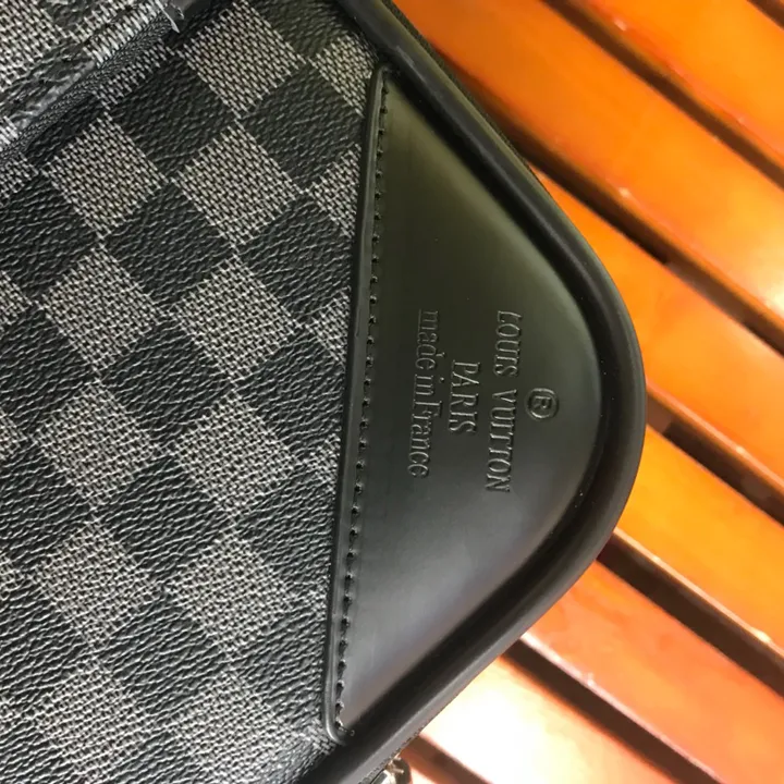 スーパーコピー ルイヴィトン スーツケース