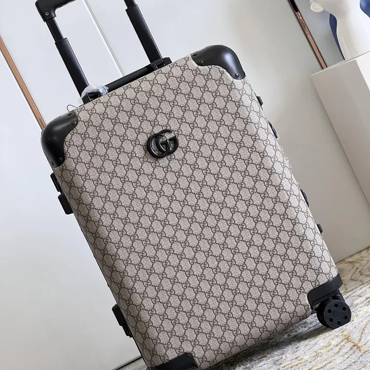スーパーコピー グッチ スーツケース