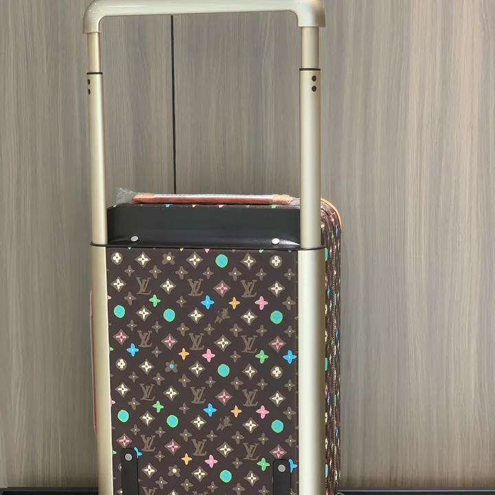 スーパーコピー ルイヴィトン スーツケース