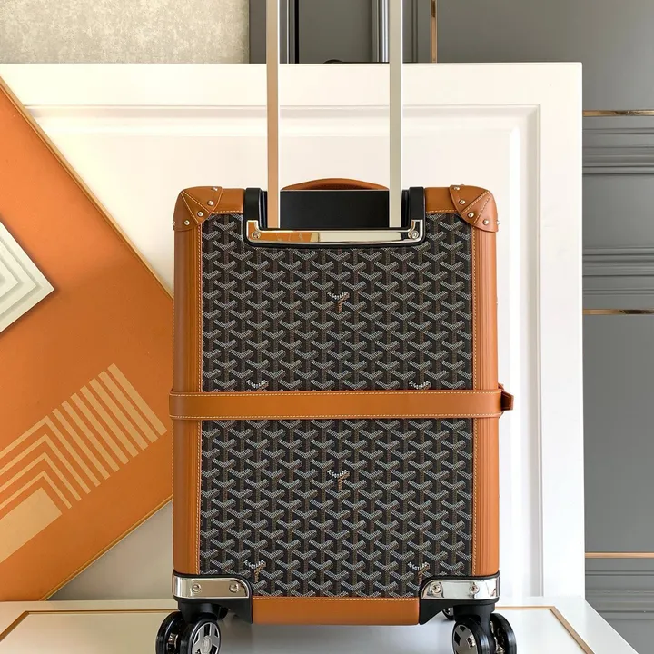 スーパーコピー フェンディ スーツケース