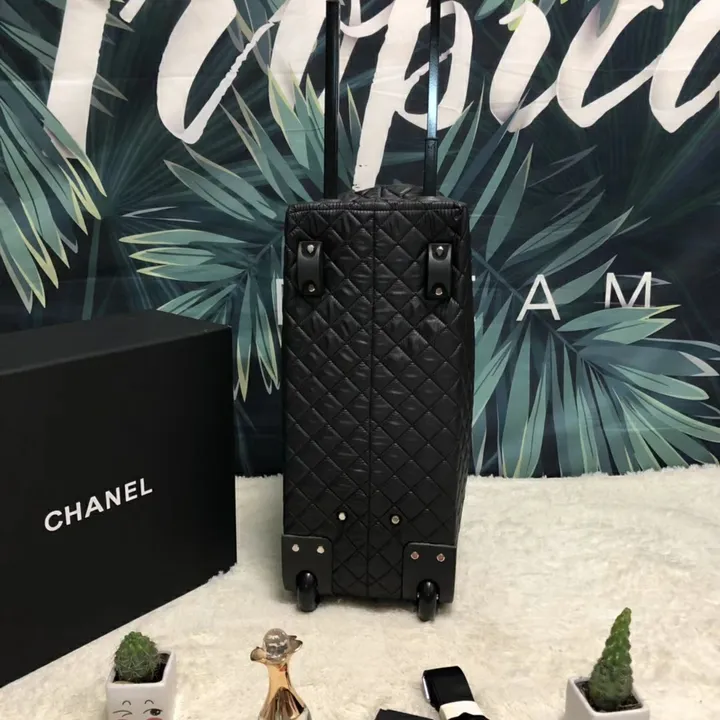 スーパーコピー シャネル スーツケース