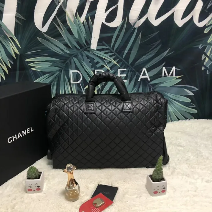 スーパーコピー シャネル スーツケース