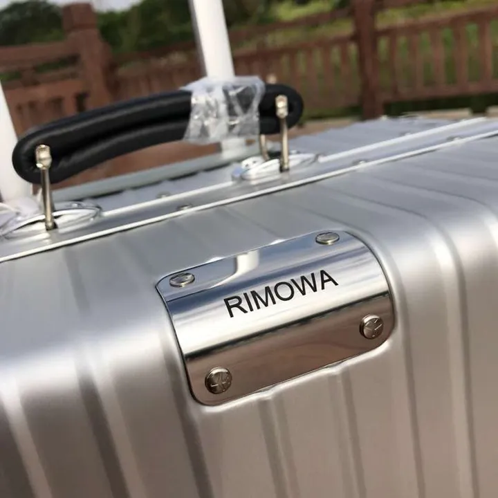 スーパーコピー リモワ スーツケース