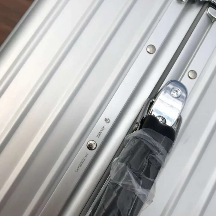 スーパーコピー リモワ スーツケース