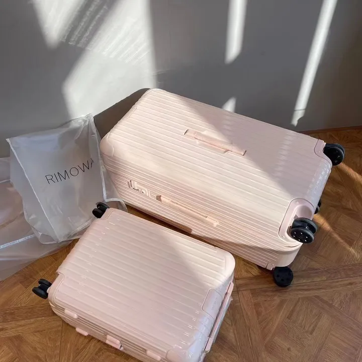 スーパーコピー リモワ スーツケース