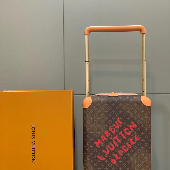 スーパーコピー ルイヴィトン スーツケース