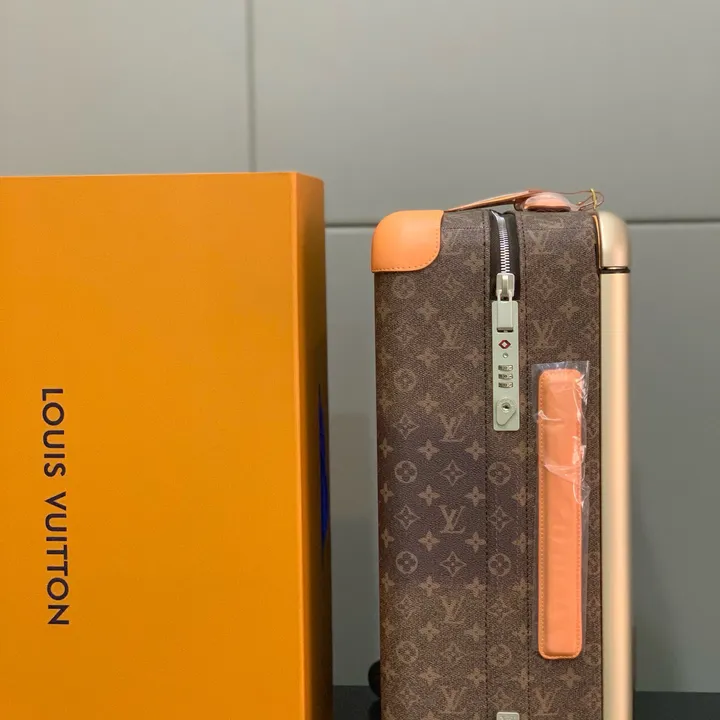 スーパーコピー ルイヴィトン スーツケース