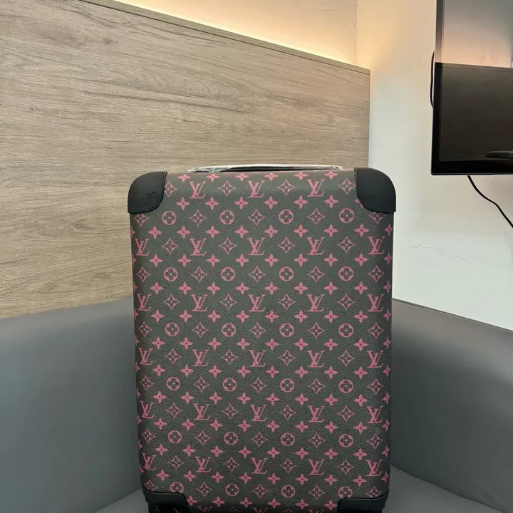 スーパーコピー ルイヴィトン スーツケース