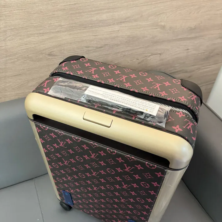 スーパーコピー ルイヴィトン スーツケース