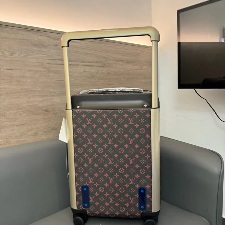 スーパーコピー ルイヴィトン スーツケース