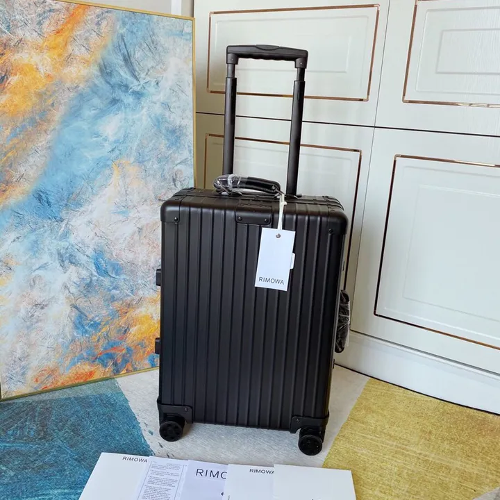 スーパーコピー リモワ スーツケース