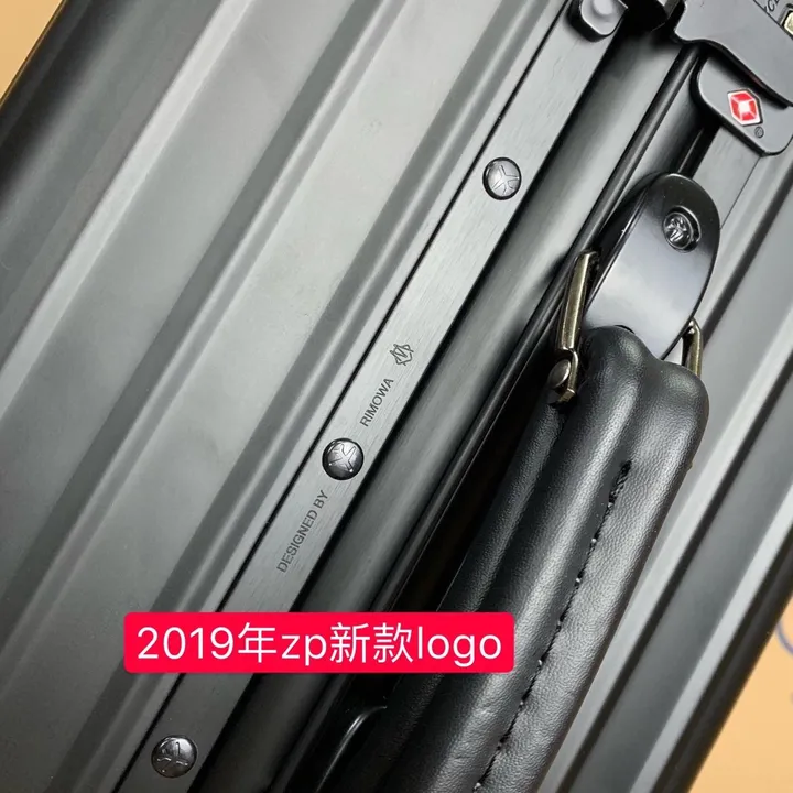 スーパーコピー リモワ スーツケース